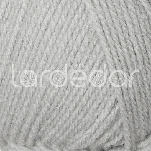 Soft-Grey-8458-closeup