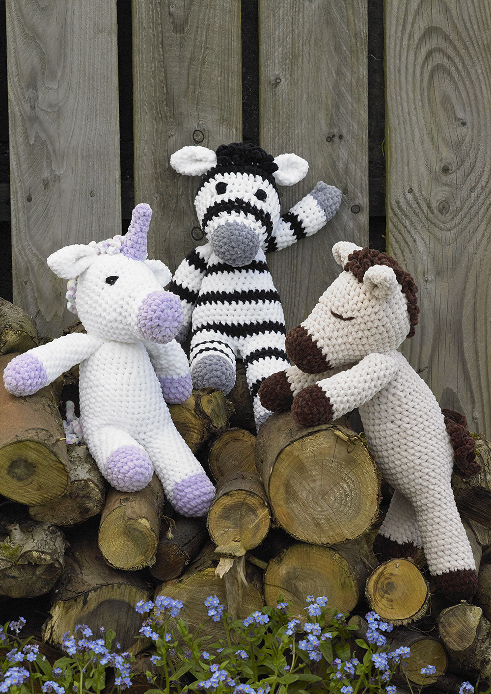 James C Brett JB933 Flutterby Chunky CROCHET pattern - Horatio Horse ...